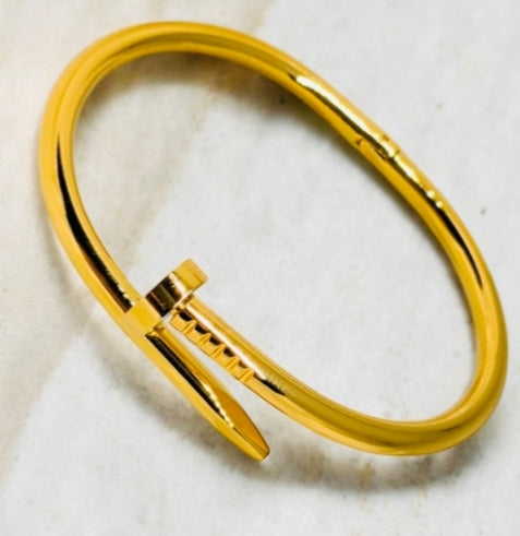 Bracelet Clou Fin Doré
