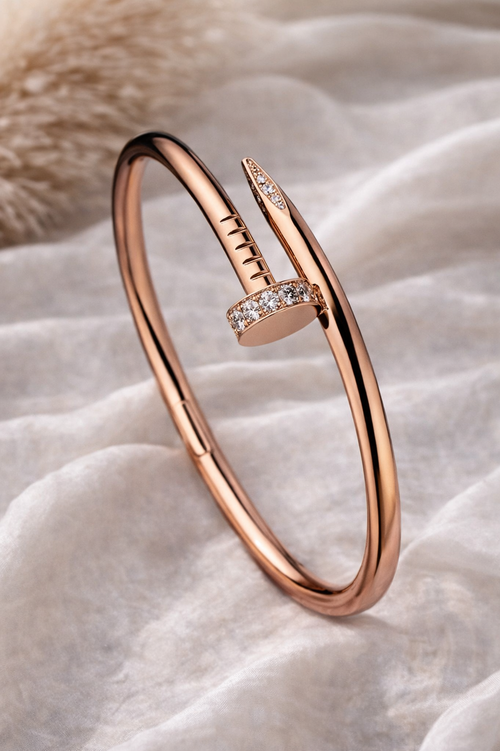 Bracelet Clou Royale Rose Gold Éclat